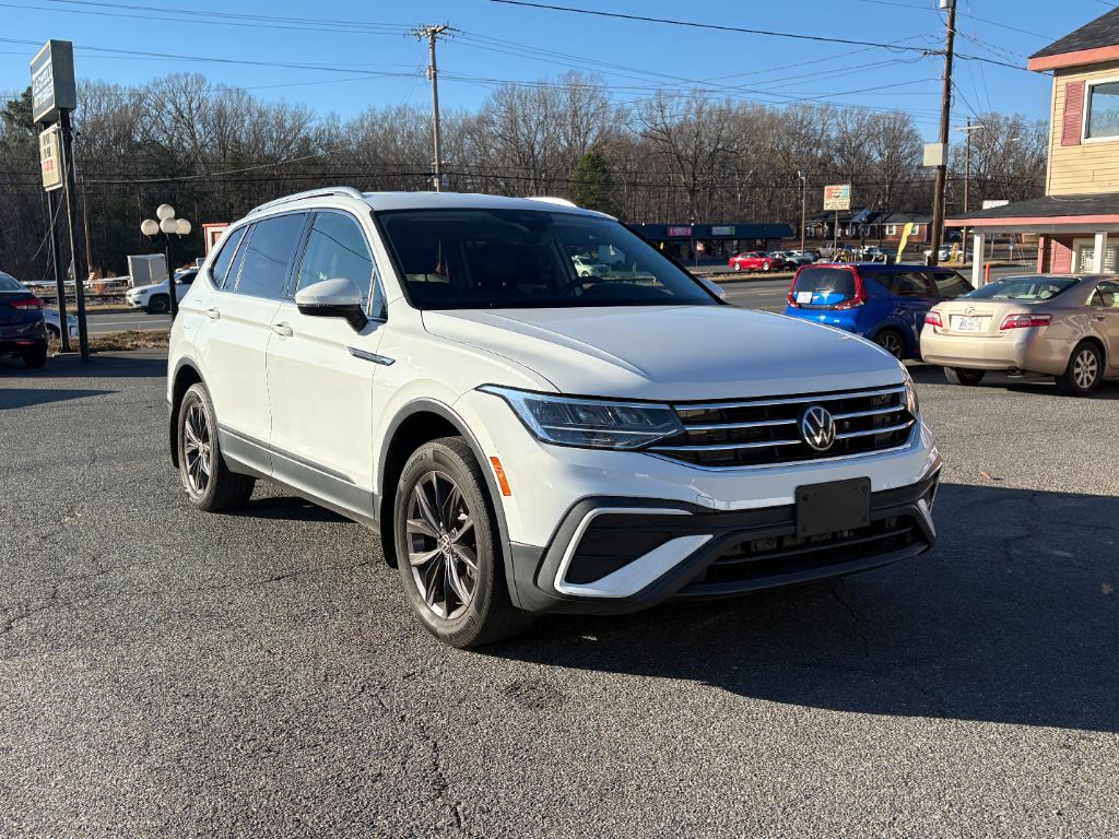 2022 Volkswagen Tiguan SE