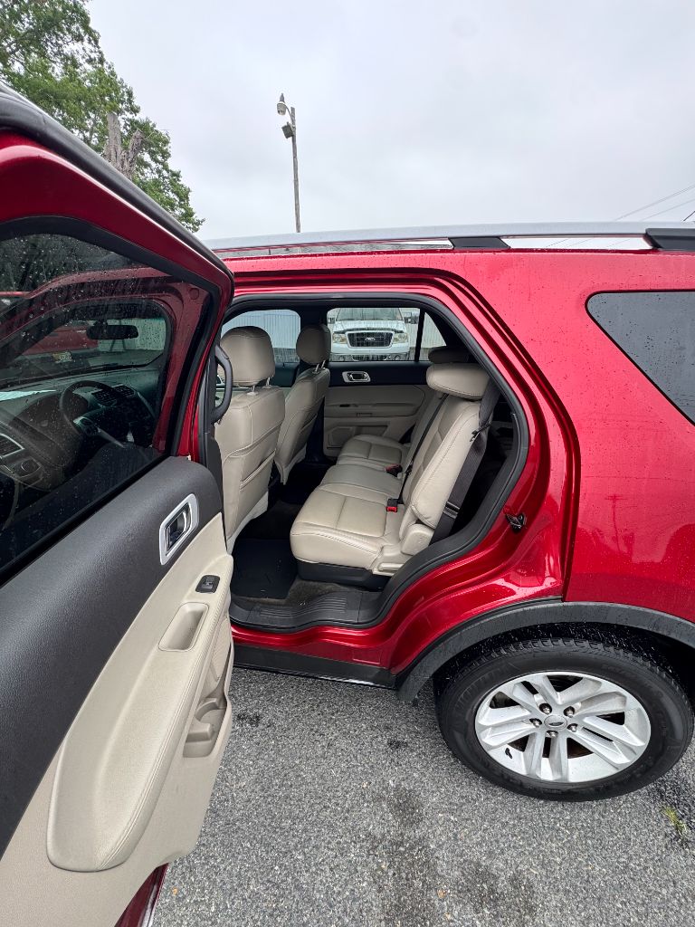 2014 Ford Explorer XLT - Photo 8