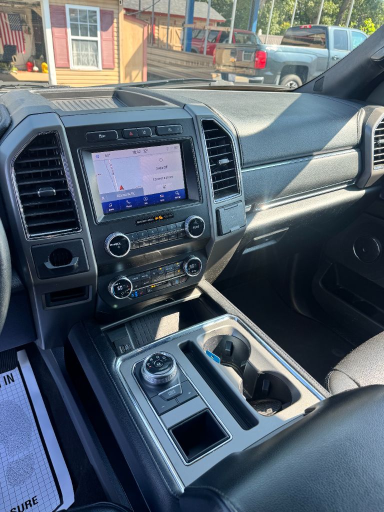 2020 Ford Expedition XLT - Photo 8